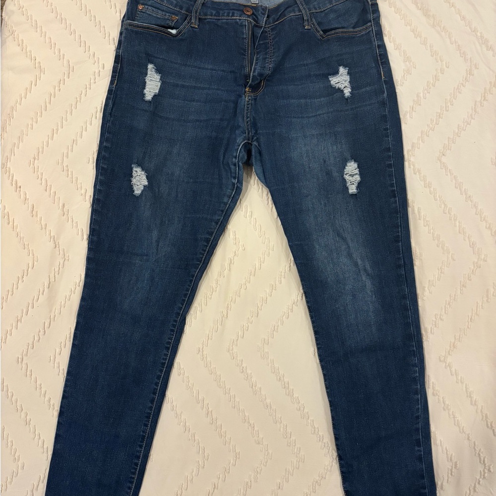 Tiffany & Co. Dark Blue Distressed Skinny Jeans